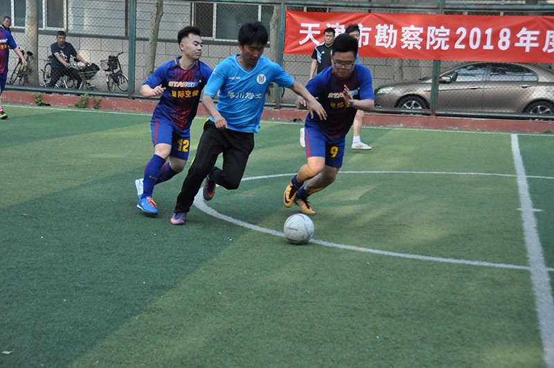 15.我院发展2018年度五人造足球角逐5.11-4博川岩土公司队VS星际公司队.jpg