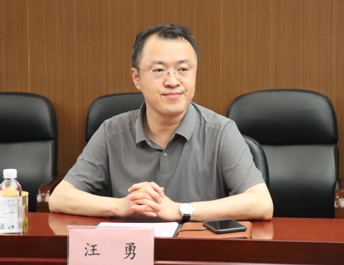 c2d40e79-450b-41e5-ad7d-57ccaccd2fd4